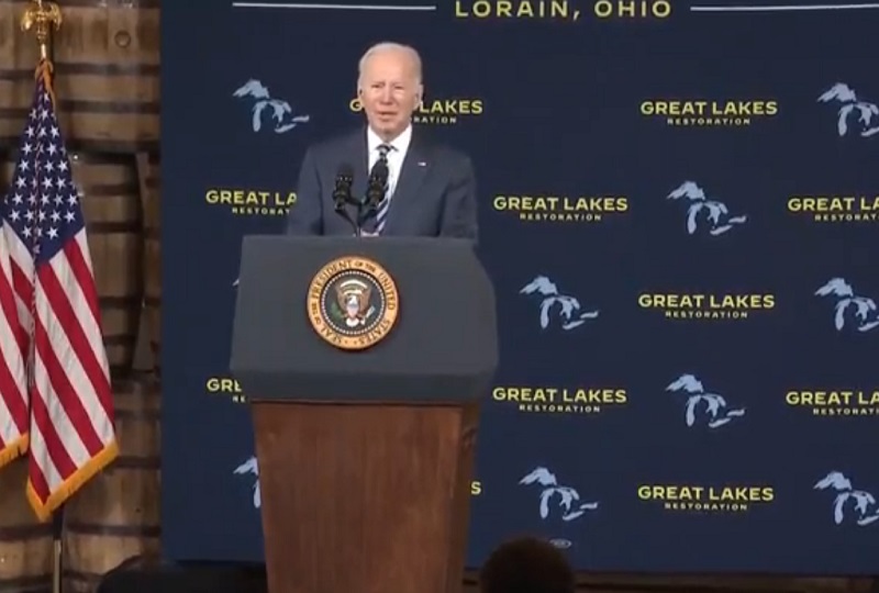 Biden Makes Up a Lake Oswego in NY in Latest Show of Collapsing Memory